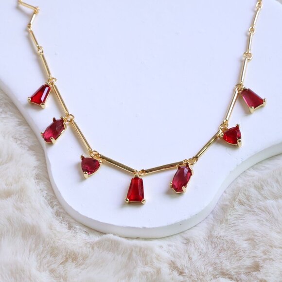 Elegant Gold Necklace with Red Gemstones Stylish Jewelry Comes with Dust Bag - Picture 2 of 2